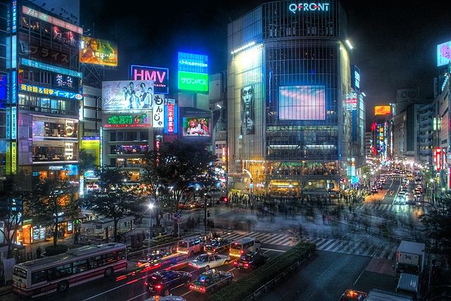 640px-Shibuya_Night_(HDR)